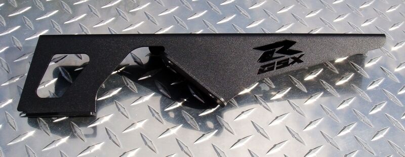 BLACK Chain Guard - Suzuki 2000-04 GSX-R 750 1000 K3 K4 GSXR 2001 2002 2003