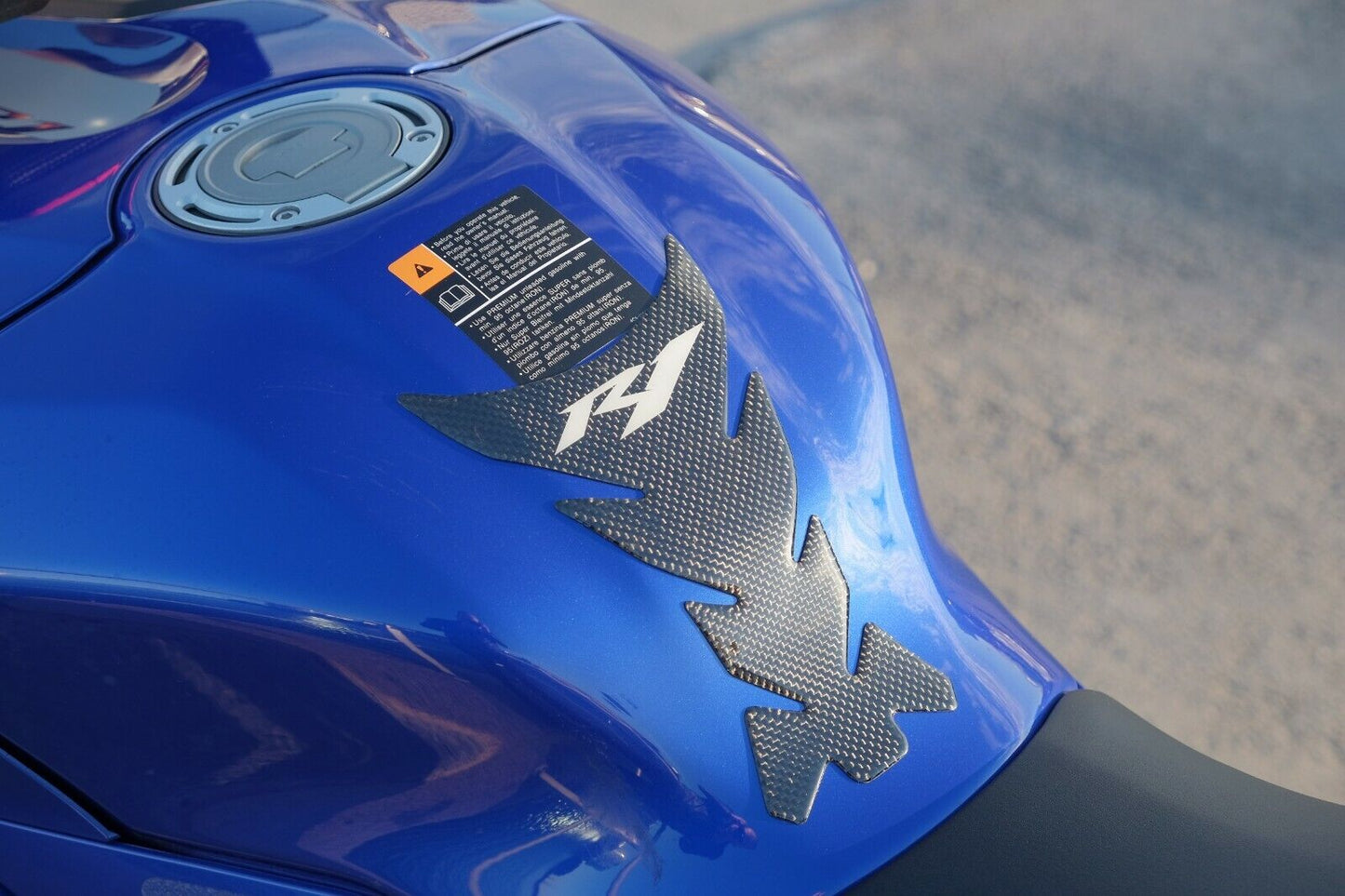 Yamaha R1 REAL Carbon Fibre Fuel / Gas Tank Pad Protector YZF-R1 R1M R1S Fiber
