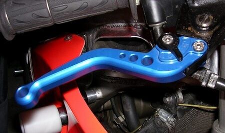 PAZZO Levers - YAMAHA R3 FZ6 FZ6R XJ6S FZ8 FZ1 MT03 SuperTenere XT1200ZE V-MAX