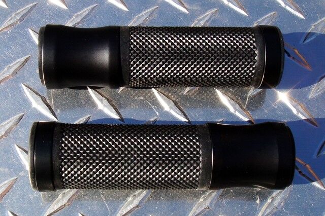 Black HYBRID Grips GSXR CBR 1000RR 675 R1 R6 FZ6R MT09 FZ09 300R ZX10 ZX14 Z1000