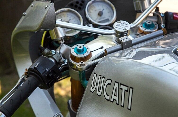 Reservoir Mount Bracket  Ducati Panigale 848 1098 1198 916 Monster Sport Classic