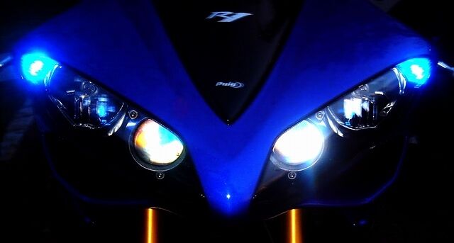 6 LED SUPER Blue Park Lights R1 R6 FZ1 GSXR SV650 SV1000 ZX6 ZX10 ZX14 CBR 675R