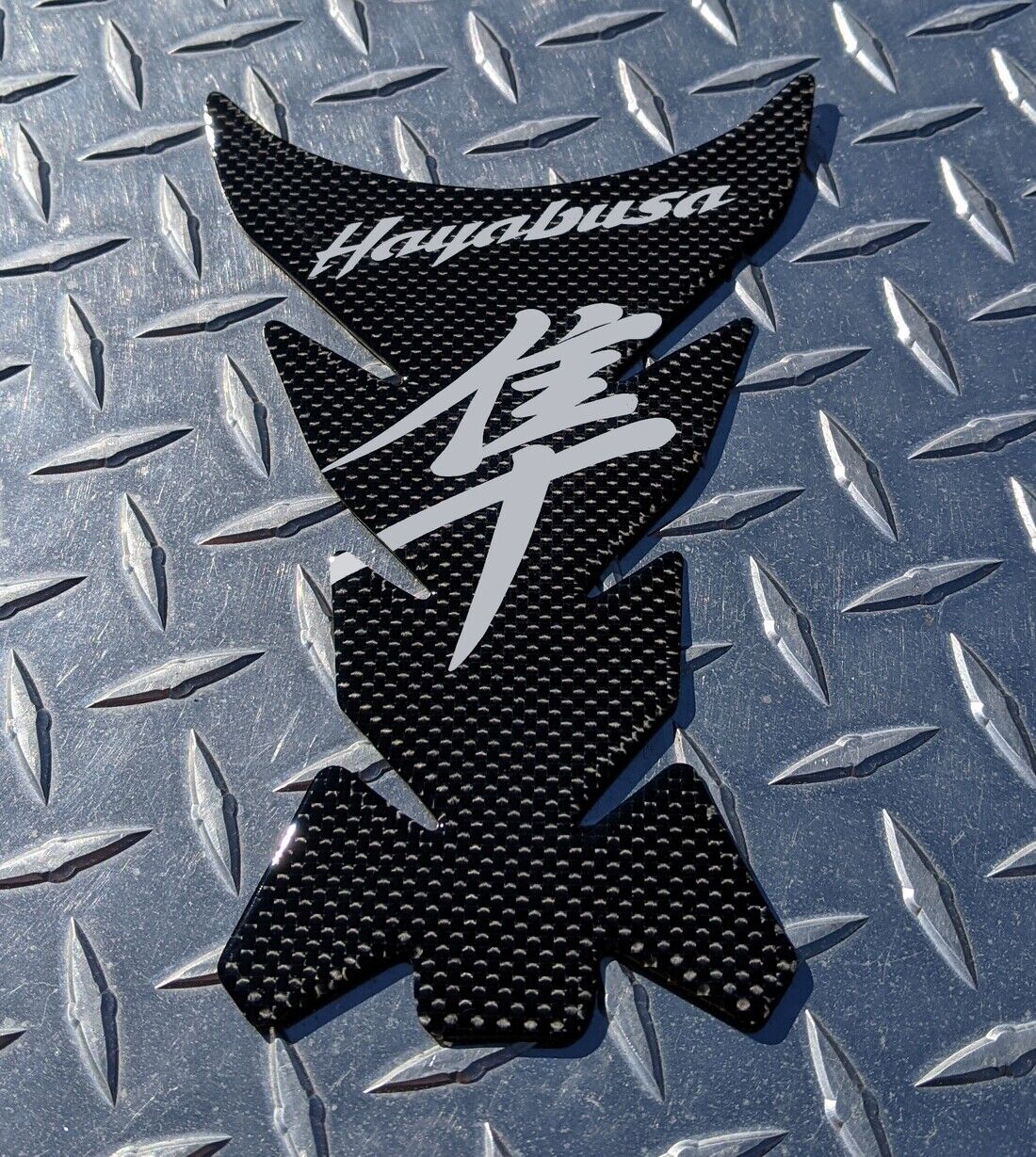 REAL Carbon Fibre 3D HAYABUSA Kanji Logo Tank Pad / Protector Suzuki GSX1300R