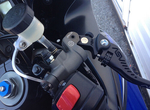 Reservoir Mount Bracket 300R ZX6 ZX9 ZX10 ZX14 Z1000 Z800 Z750 ER6 650R Ladybird