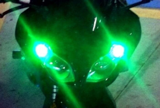 2 x 6 LED SUPER Green Park Lights R1 R6 FZ GSXR 250R 300 ZX6 ZX10 ZX14 Z1000 CBR