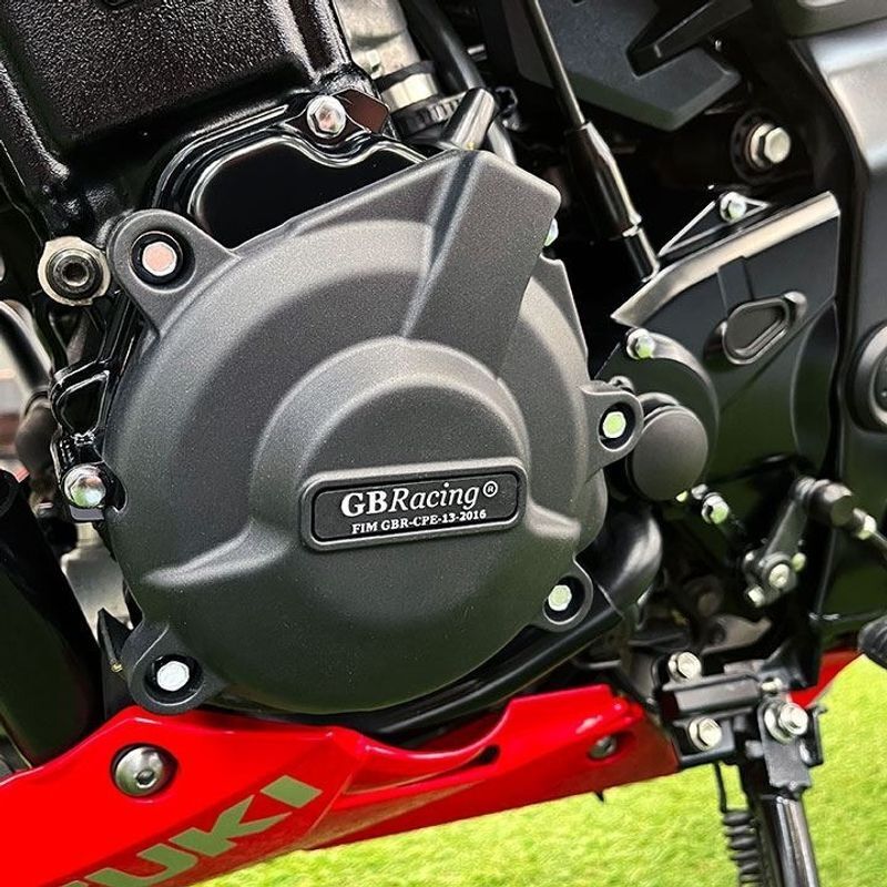 GSX-S750 GB Racing Engine Cover Sliders 2017 + Suzuki GSXS 750 L7 L8 L9 M0 M1 M2