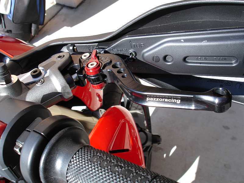 PAZZO Levers Ducati - ALL MONSTER SCRAMBLER DIAVEL MULTISTRADA HYPERMOTARD