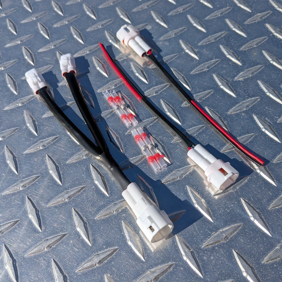 2010 - 2021 Yamaha Super Tenere 1200 Accessory Power Plug 3 to 2 Splitter Cable