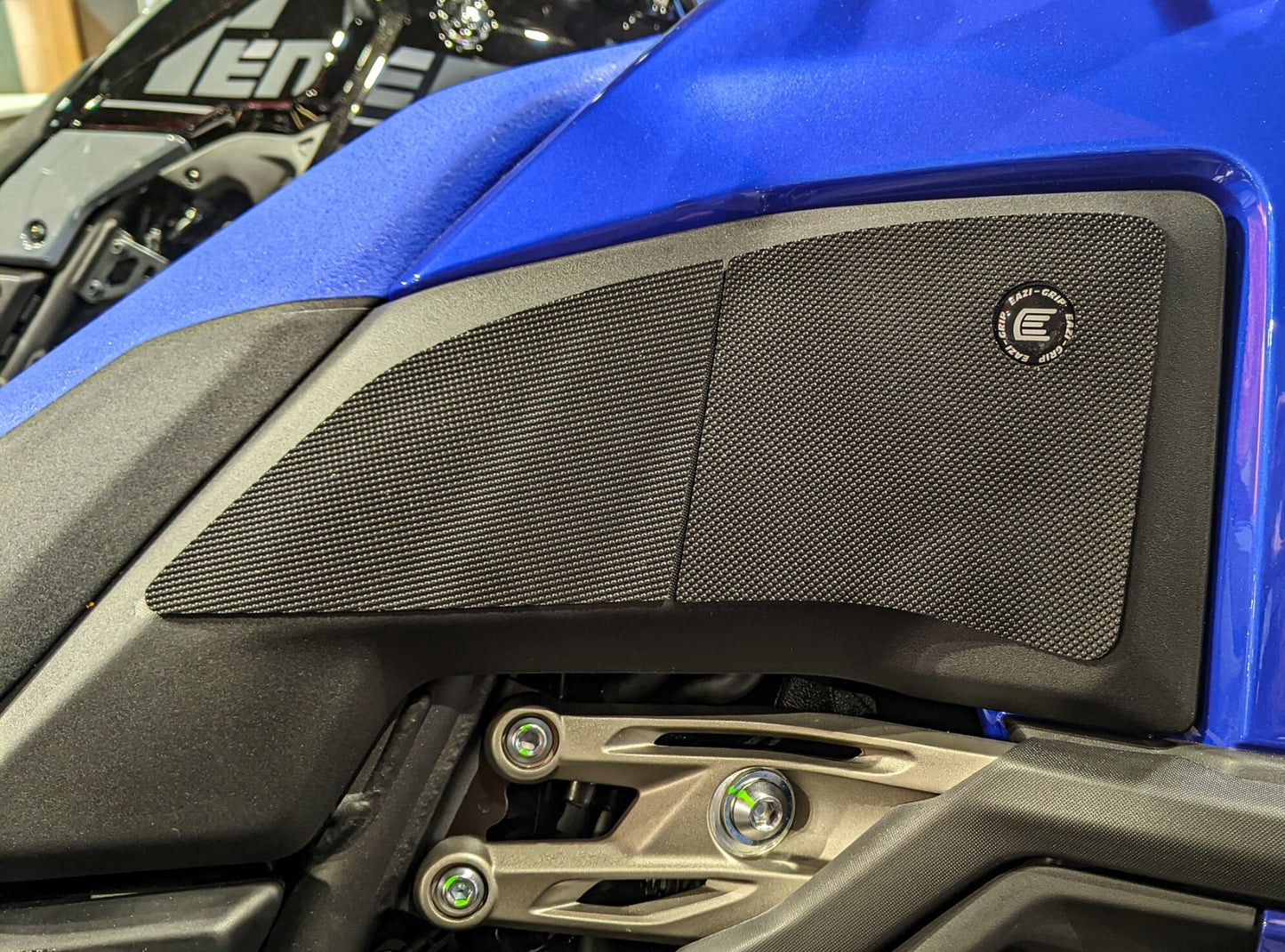 2022 + Yamaha Tenere 700 World Raid Eazi-Grip PRO Tank Traction Pads Grips Black