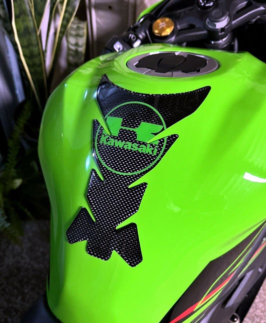 REAL Carbon Tank Pad - Kawasaki 250R 300 400 650R ZX6 Z800 ZX10 Z1000 ZX14 Ninja