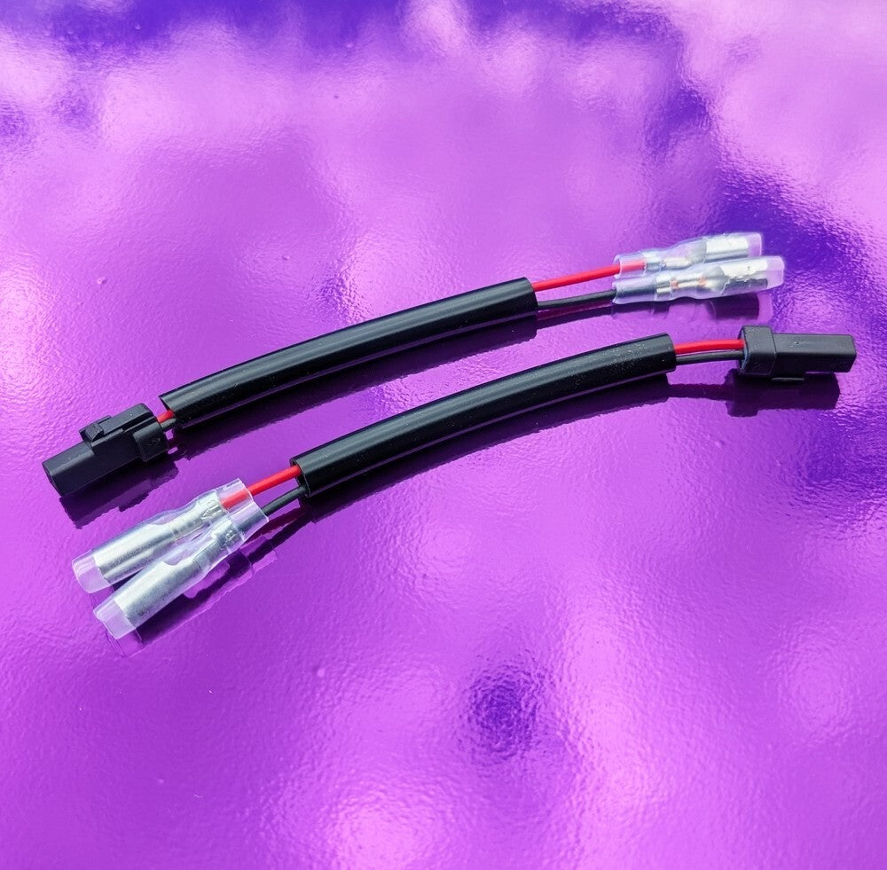 Turn Signal Adapter Plugs - Suzuki GSX-8S GSX-8R DL800 V-Strom DR-Z4S DR-Z4SM