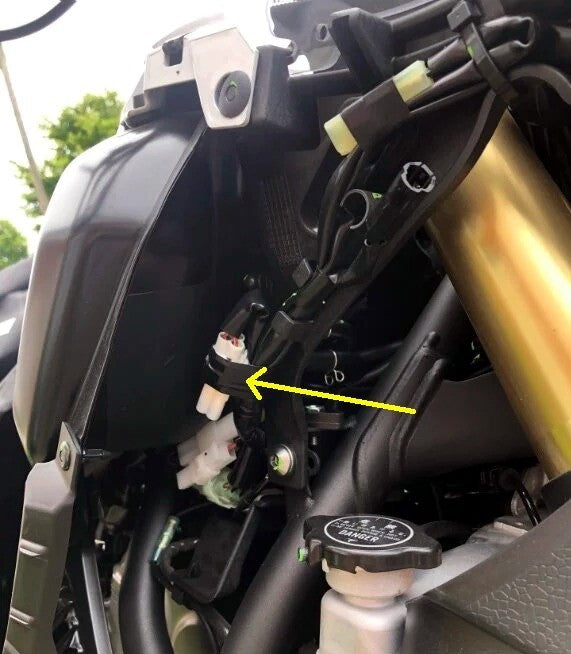 2019 + Yamaha Tenere 700 Accessory Power Plug 3 to 2 Splitter Cable Connector T7