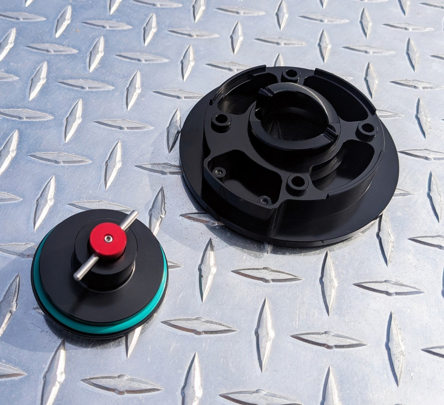 Ducati Red Quick Release Fuel Gas Cap - MONSTER 696 795 796 1100 / EVO
