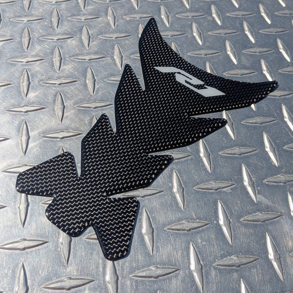 New R1 REAL Carbon Fibre Fuel / Gas Tank Pad Protector Yamaha YZF-R1 R1M Fiber