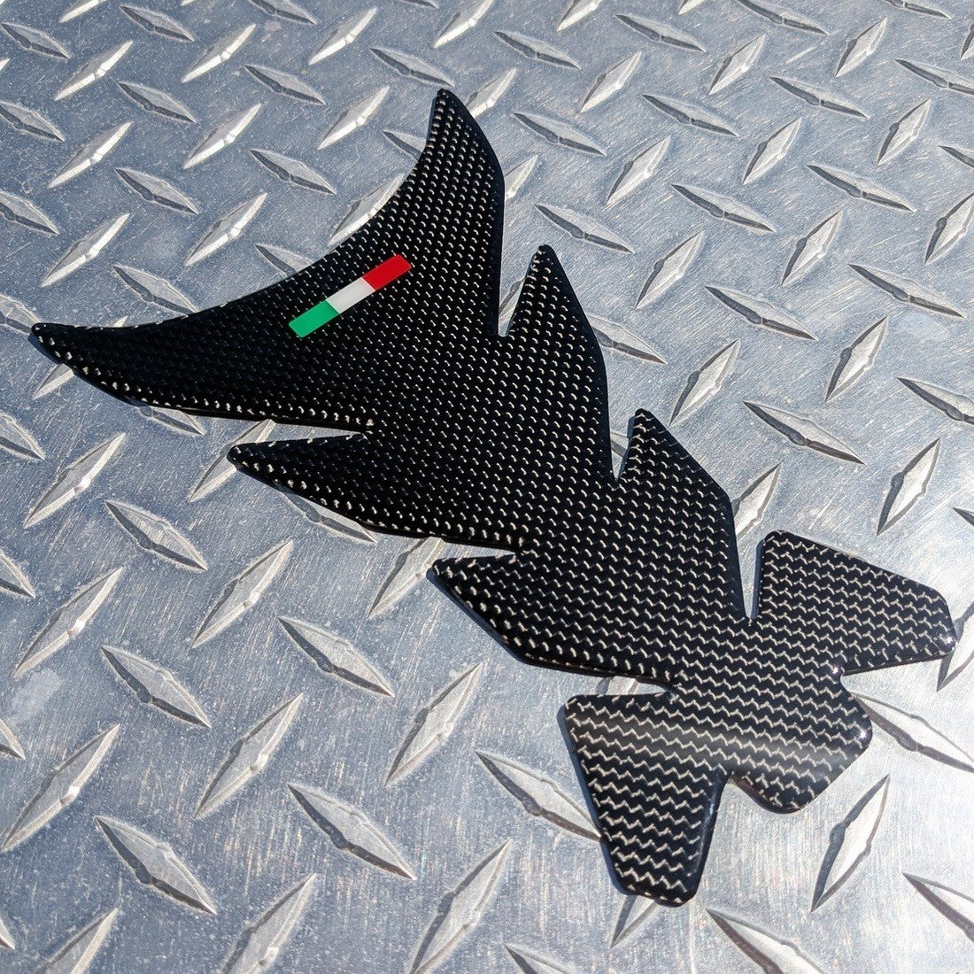 Italian Flag REAL Carbon Fibre Tank Pad For Aprilia Ducati MV Agusta Moto Guzzi