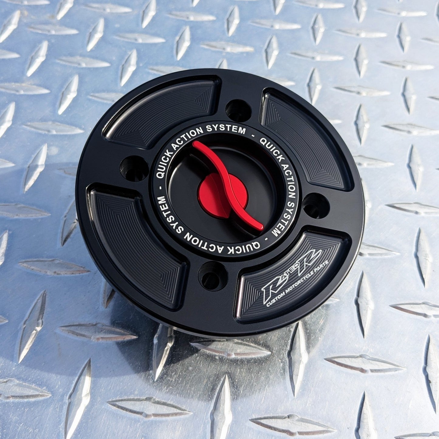 Ducati Red Quick Fuel Gas Cap STREETFIGHTER V4 V2 848 1098 / S & SCRAMBLER 1100