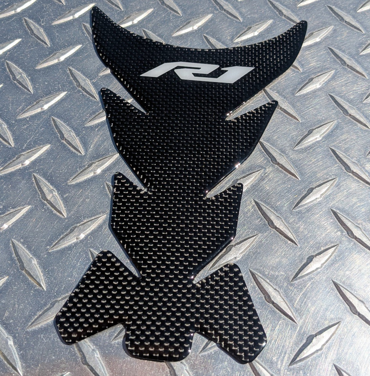 New R1 REAL Carbon Fibre Fuel / Gas Tank Pad Protector Yamaha YZF-R1 R1M Fiber