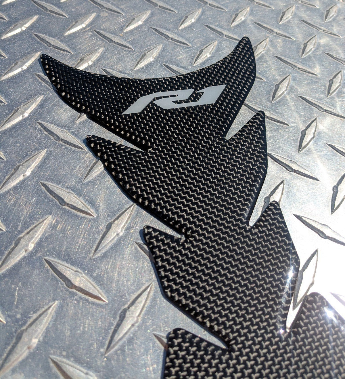 New R1 REAL Carbon Fibre Fuel / Gas Tank Pad Protector Yamaha YZF-R1 R1M Fiber