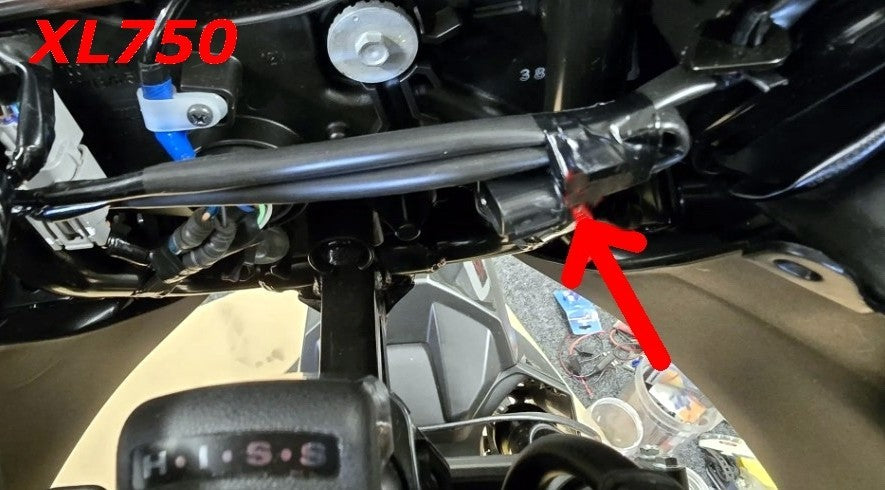 Honda CRF1000L CRF1100L Africa Twin Accessory Power Plug Auxiliary Splitter CRF