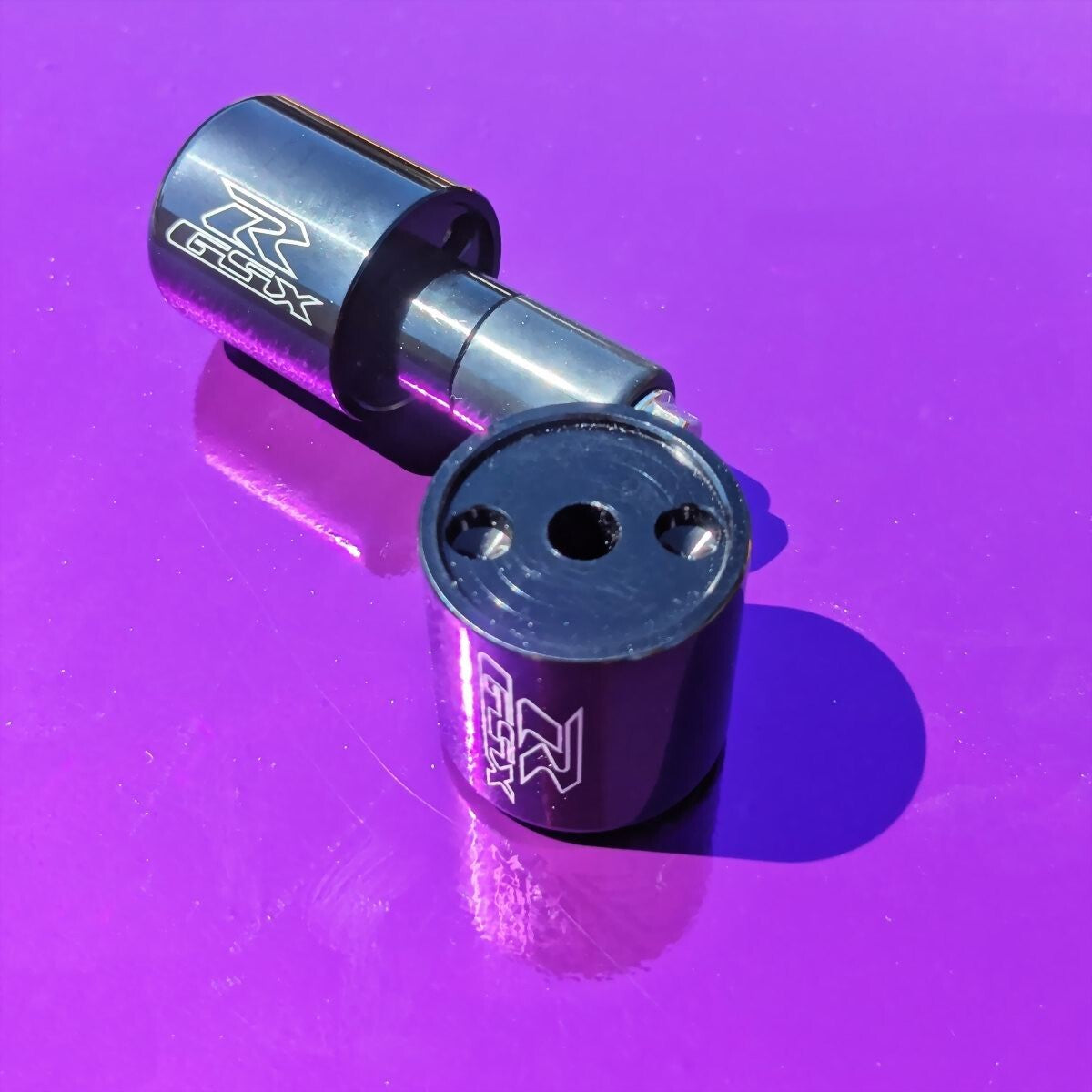 Suzuki GSX-R600 GSX-R750 Engraved Bar Ends / Sliders GSXR GSX-R 600 750 Black